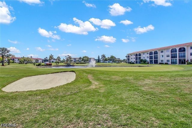 9 High Point CIR N 101, Naples, FL 34103