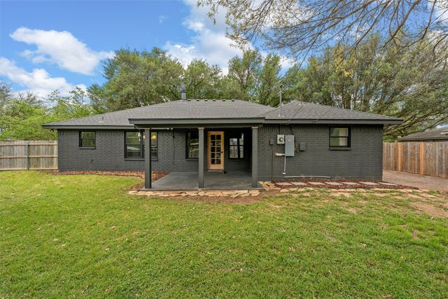 316 Neely Road, Hewitt, TX 76643