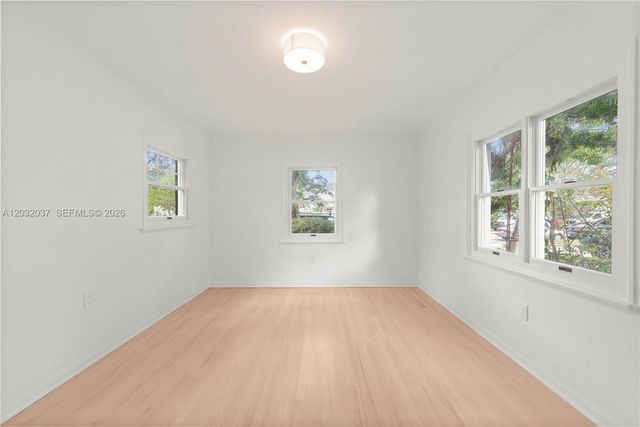 440 SW 29th Rd, Miami, FL 33129