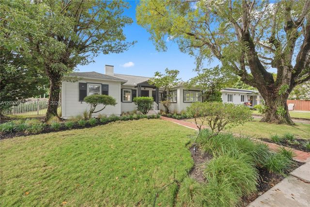 440 SW 29th Rd, Miami, FL 33129