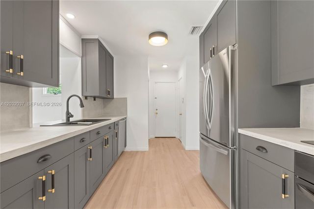 440 SW 29th Rd, Miami, FL 33129