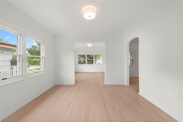 440 SW 29th Rd, Miami, FL 33129