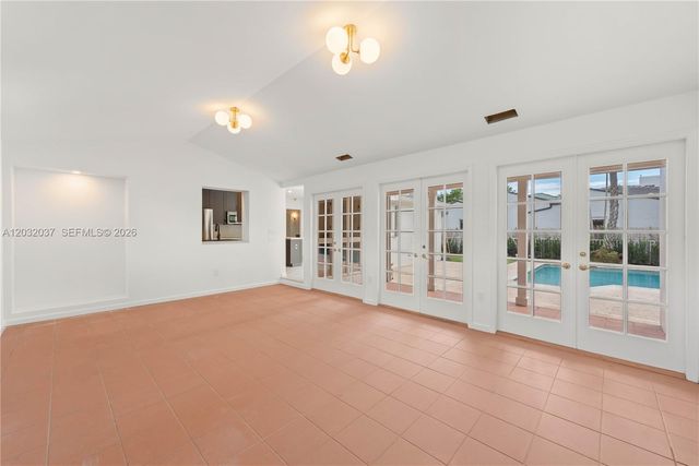 440 SW 29th Rd, Miami, FL 33129