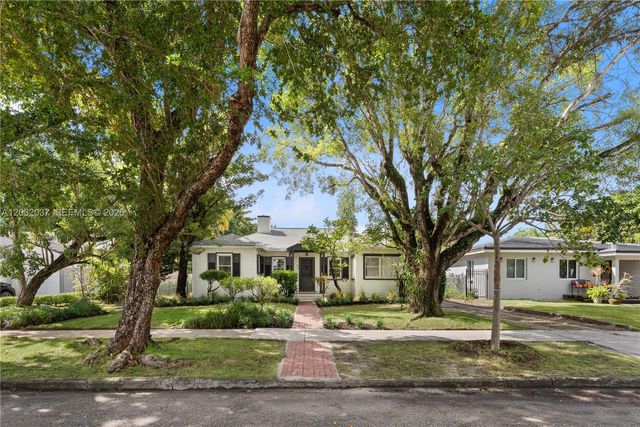 440 SW 29th Rd, Miami, FL 33129