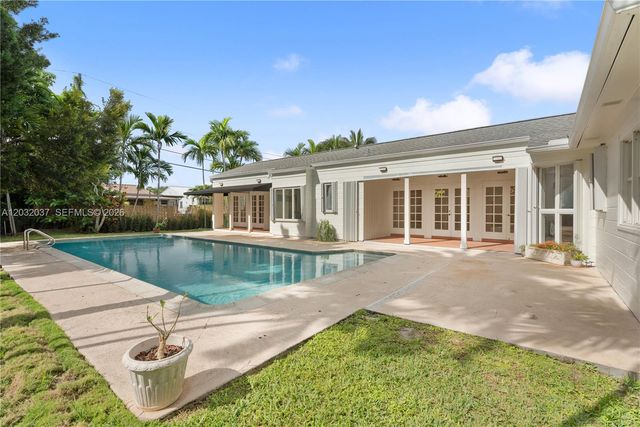440 SW 29th Rd, Miami, FL 33129