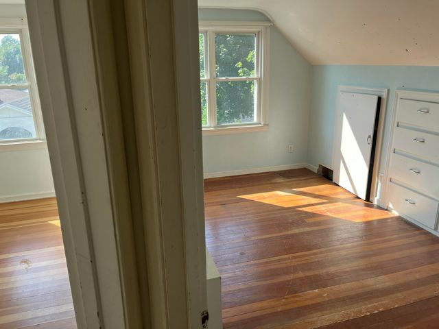 432 S Lincoln Street, Portland, MI 48875