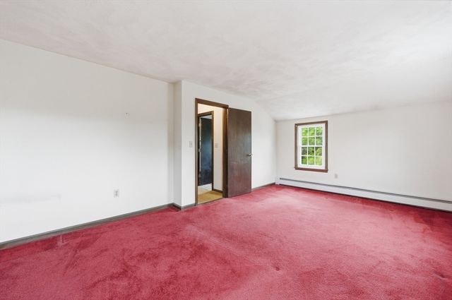 319 Whipple Rd, Tewksbury, MA 01876