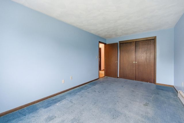 319 Whipple Rd, Tewksbury, MA 01876