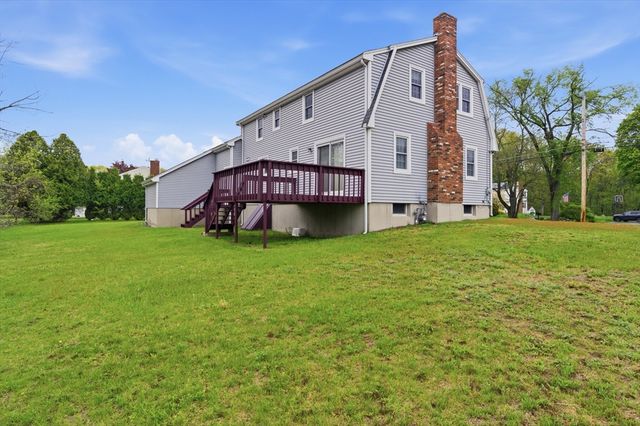 319 Whipple Rd, Tewksbury, MA 01876