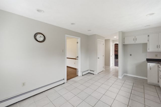 319 Whipple Rd, Tewksbury, MA 01876