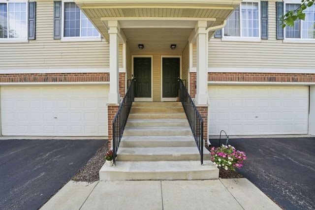 1874 Fredericksburg Lane, Aurora, IL 60503