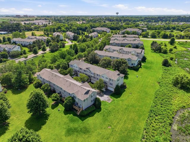 1874 Fredericksburg Lane, Aurora, IL 60503