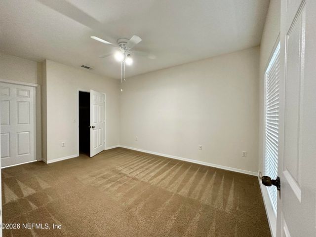 7800 POINT MEADOWS Drive 813, Jacksonville, FL 32256