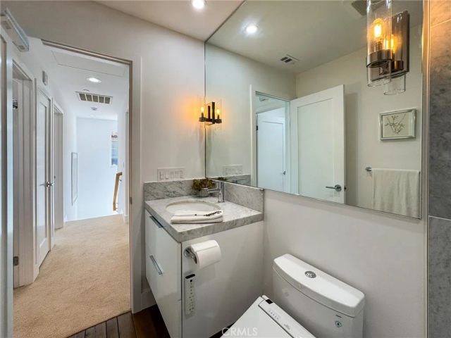 70 Clouds, Irvine, CA 92603