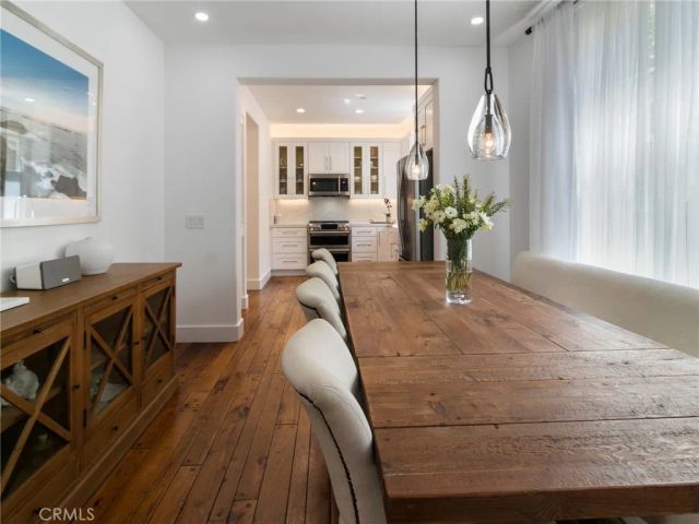 70 Clouds, Irvine, CA 92603