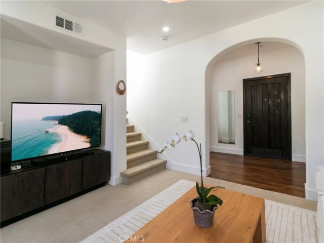 70 Clouds, Irvine, CA 92603