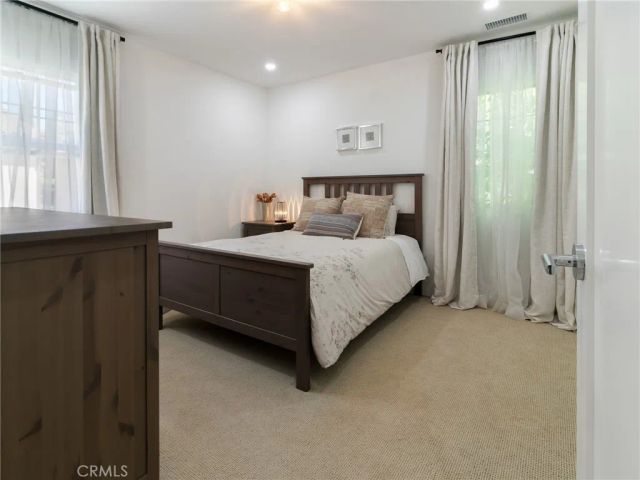 70 Clouds, Irvine, CA 92603