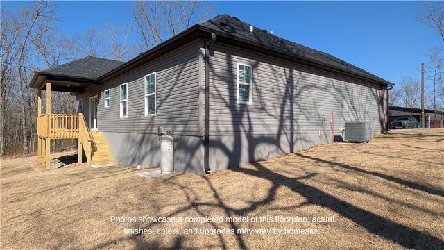 17 Lockhart Drive, Bella Vista, AR 72715