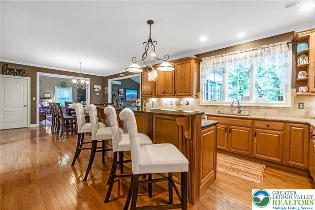 60 Melchor Drive, Williams Twp, PA 18042