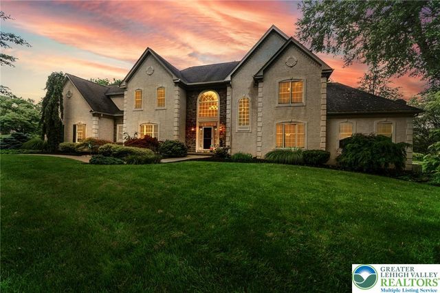 60 Melchor Drive, Williams Twp, PA 18042