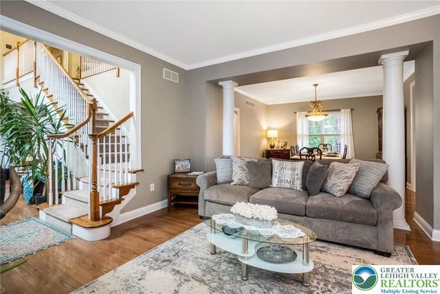 60 Melchor Drive, Williams Twp, PA 18042