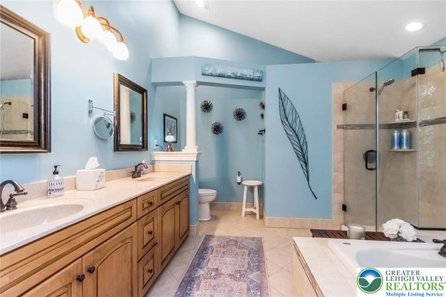 60 Melchor Drive, Williams Twp, PA 18042