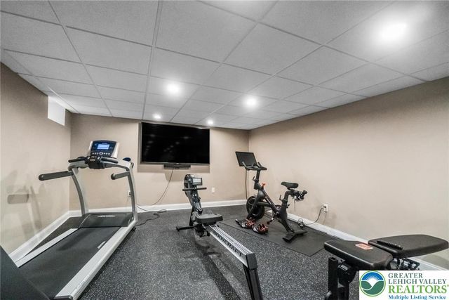 60 Melchor Drive, Williams Twp, PA 18042