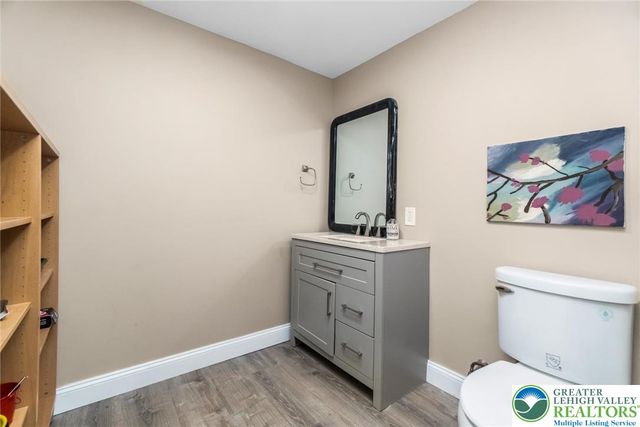 60 Melchor Drive, Williams Twp, PA 18042