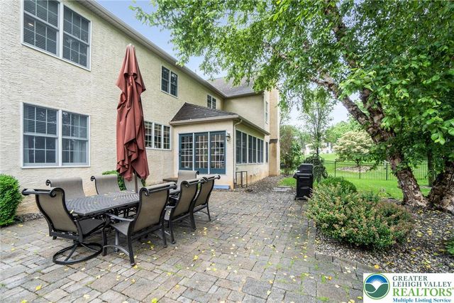 60 Melchor Drive, Williams Twp, PA 18042