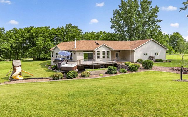 4305 STONEY RIDGE TRAIL, Oshkosh, WI 54904