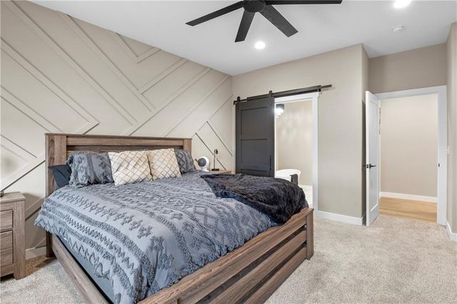 284 SW 1311 Road, Holden, MO 64040