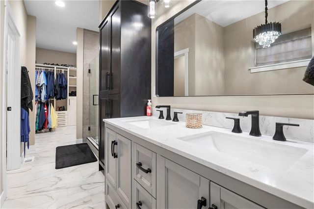 284 SW 1311 Road, Holden, MO 64040