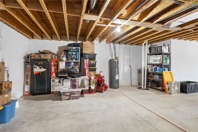 284 SW 1311 Road, Holden, MO 64040