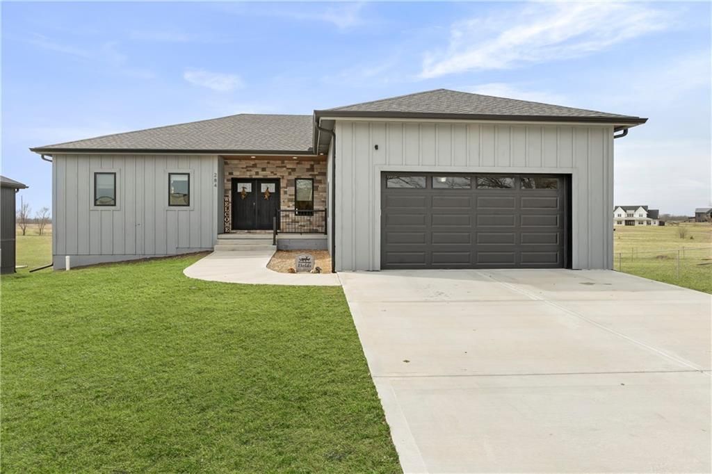 284 SW 1311 Road, Holden, MO 64040