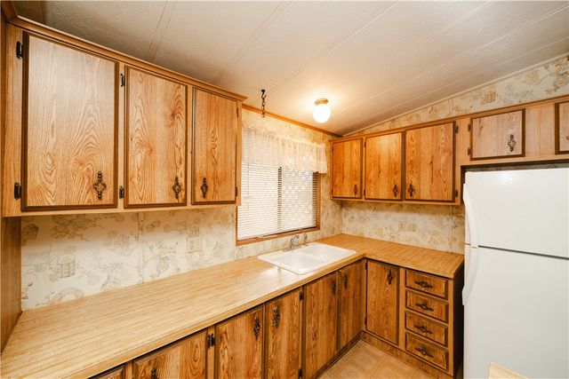 1200 E Potter Avenue, Kingman, AZ 86409