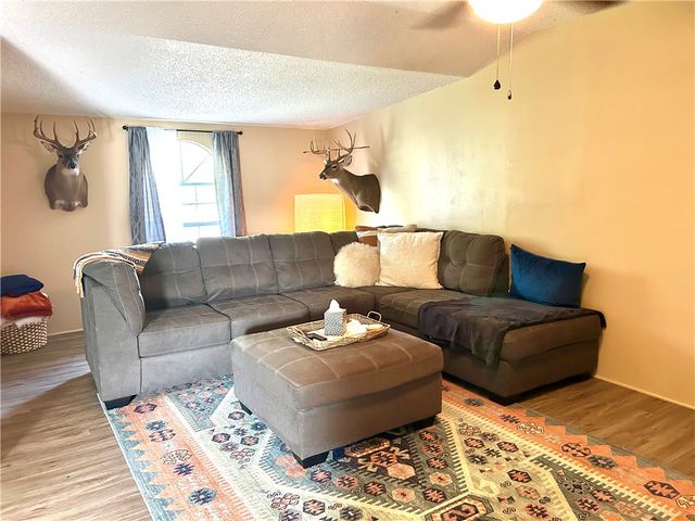 14451 Gains Road, Fayetteville, AR 72701