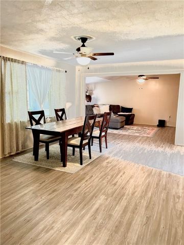 14451 Gains Road, Fayetteville, AR 72701