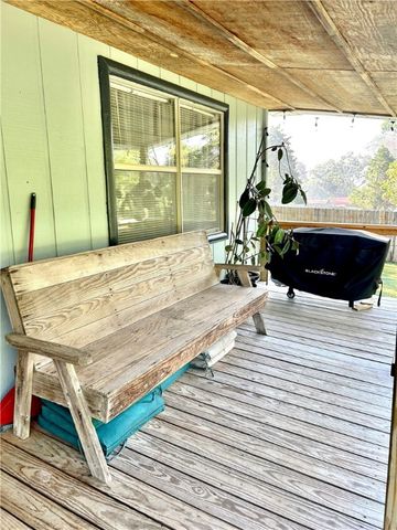 14451 Gains Road, Fayetteville, AR 72701