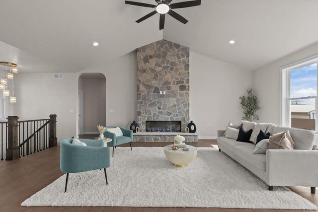 N1340 MEADOW PARK DRIVE, Greenville, WI 54942