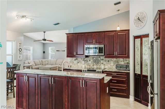 14401 Bald Eagle DR, Fort Myers, FL 33912