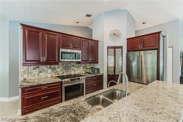 14401 Bald Eagle DR, Fort Myers, FL 33912