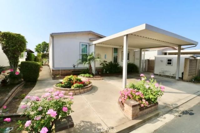1346 Clear Lake 70, Brea, CA 92821