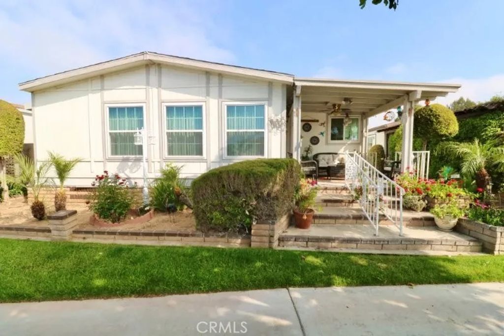 1346 Clear Lake 70, Brea, CA 92821