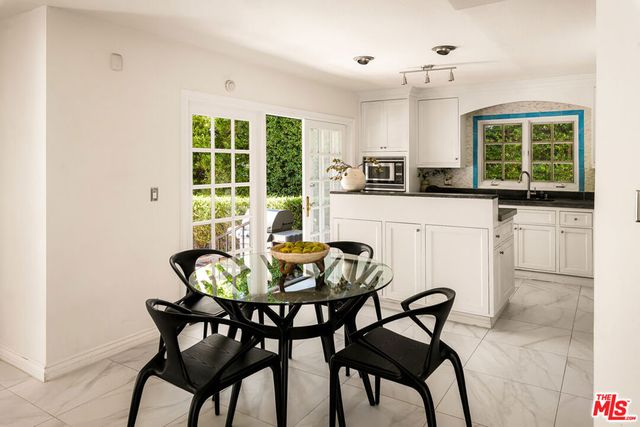 10216 Cielo Drive, Los Angeles, CA 90210