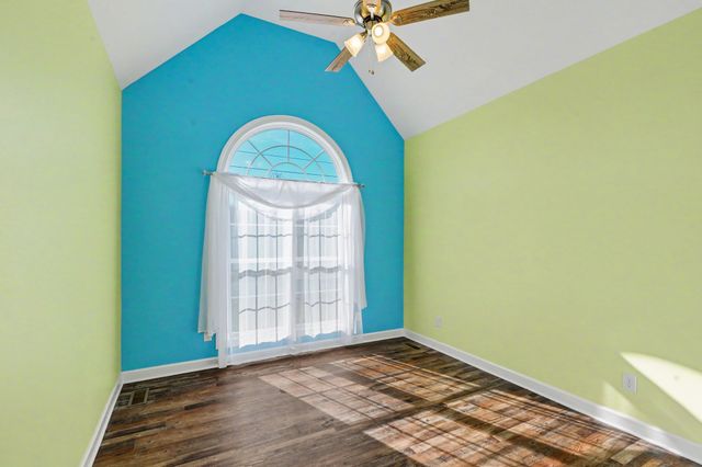 101 Emerald Valley Ct, Castalian Springs, TN 37031