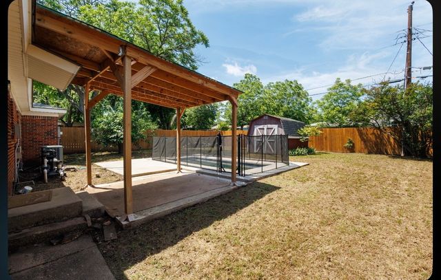 852 Odie Drive, White Settlement, TX 76108