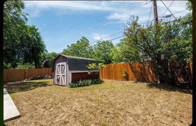 852 Odie Drive, White Settlement, TX 76108
