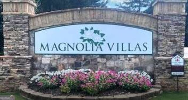 266 Magnolia Villas Drive, Cornelia, GA 30531