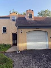 3063 Clairpoint Way, 2A, Columbus, OH 43227