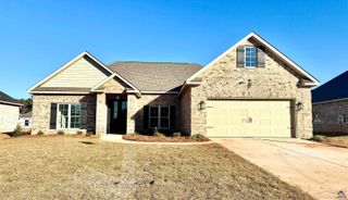115 Black Birch Ln, Kathleen, GA 31047